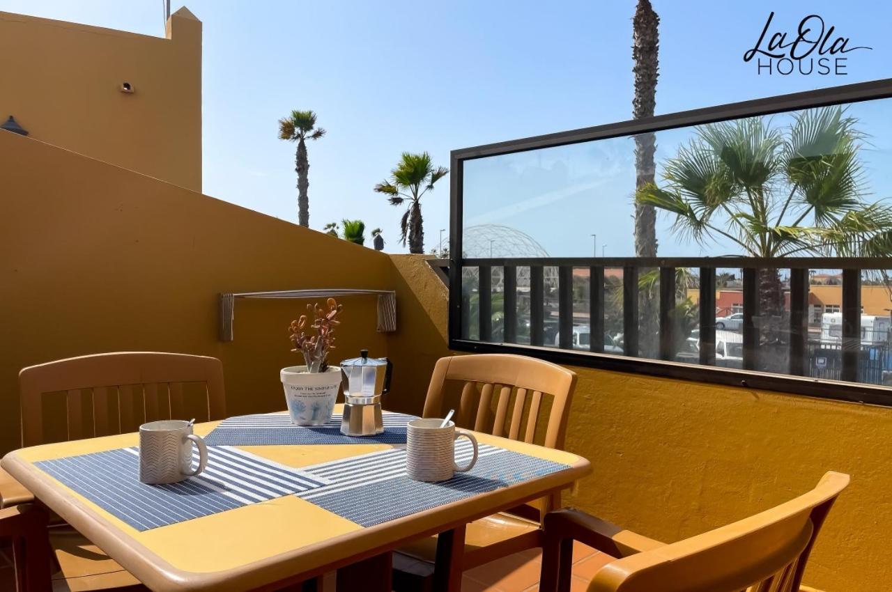 La Ola House Precioso Apartamento Con Piscina Corralejo Kültér fotó
