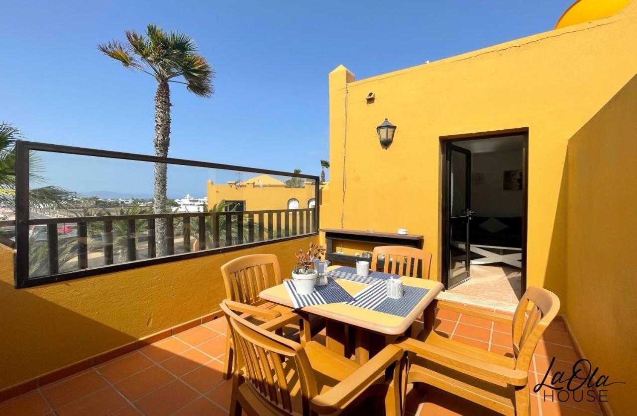 La Ola House Precioso Apartamento Con Piscina Corralejo Kültér fotó